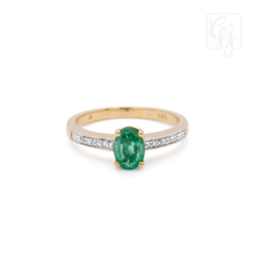14K Yellow Gold Diamonds And Emerald Ring