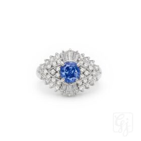 Estate Platinum Sapphire And Dia Ring