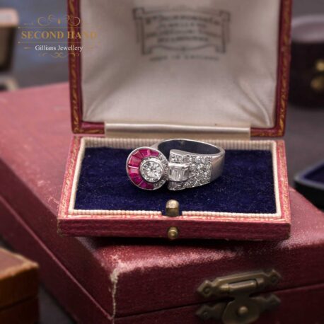 Vintage Ring, Platinum Art Deco diamonds and rubies ring, Gillians Jewellery - Second hand jewellery, Vintage Jewellery, Antique Jewellery, Mourning Jewellery, Forest Hill, Melbourne