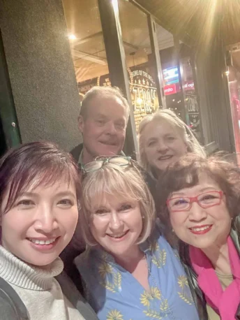 Gillians Jewellery Post Carol and Andrew 001